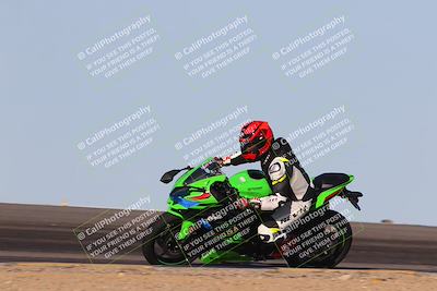 media/Dec-09-2023-SoCal Trackdays (Sat) [[76a8ac2686]]/Turn 12 Speed (140pm)/